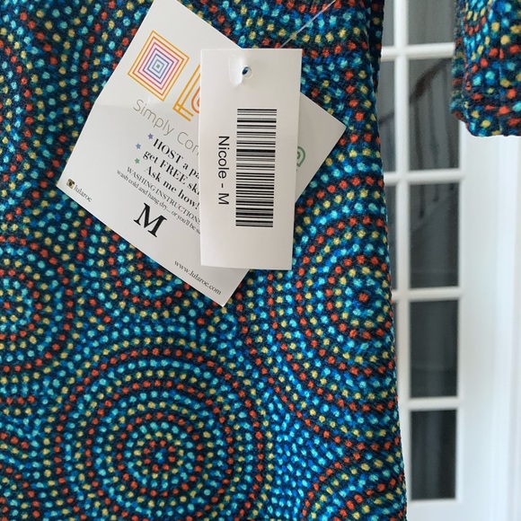 NWT LuLaRoe Nicole size M - Picture 2 of 3
